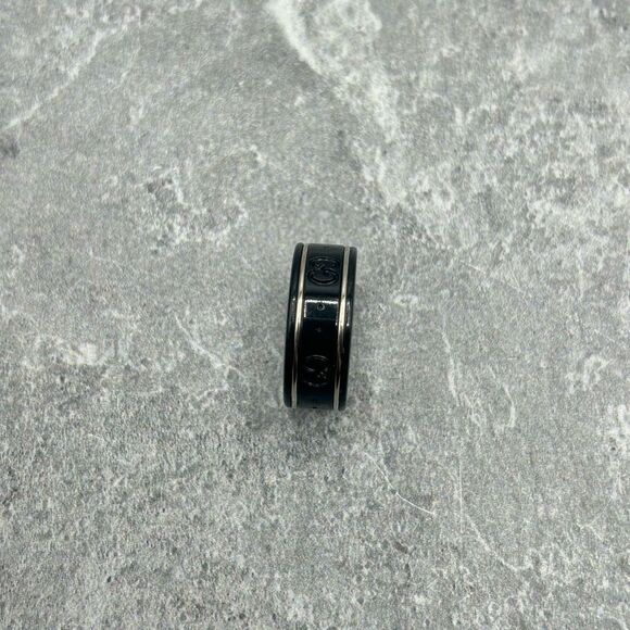 NWT Authentic Gucci Icon Thin Band Ring in Platinum white Gold Interlocking G Wi - Picture 4 of 13